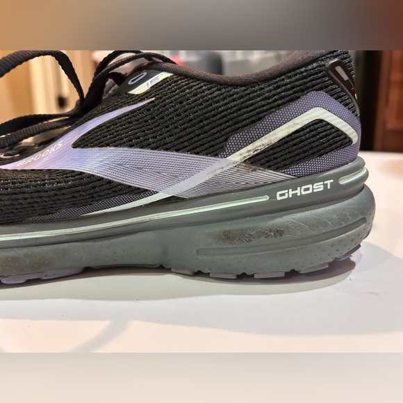 Brooks Ghost 15 Women's 10B Black Purple 1203801B011 Running Sneaker Shoes - Picture 5 of 8